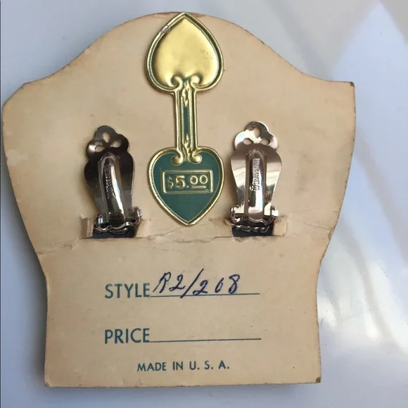 Whitting & Davis Cameo Earrings - Picture 3 of 9